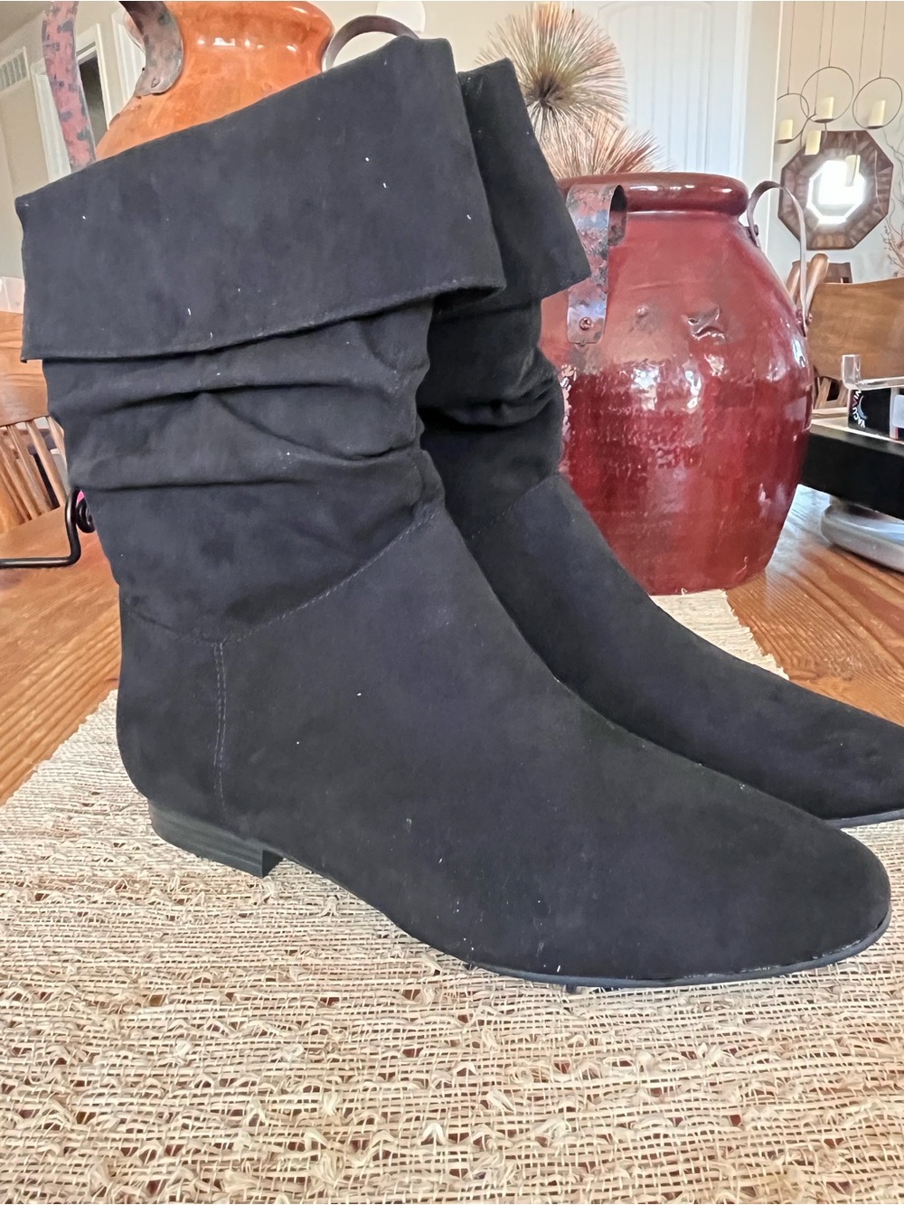 White Stag Black Boot NEW in Box Women 8.5 W “Jenny”